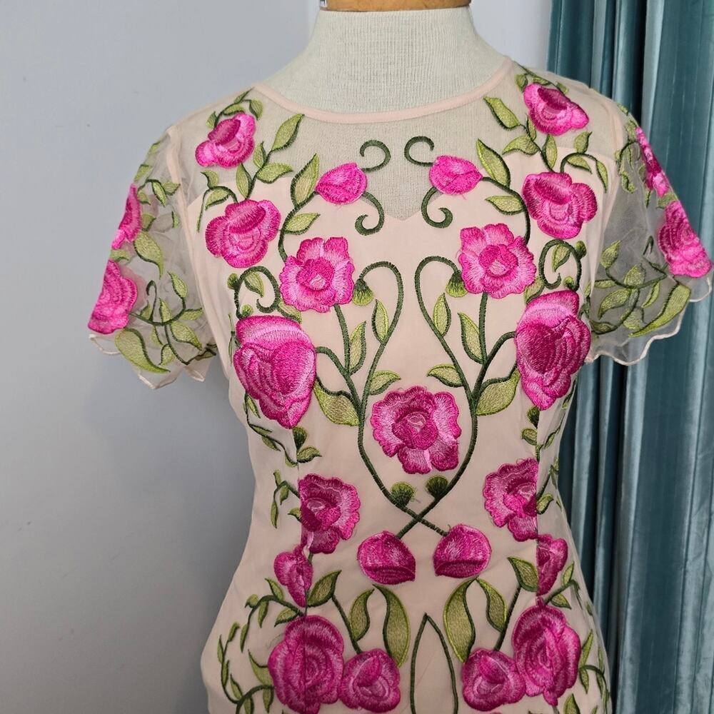 Laneiie Apricot Floral Short Sleeve Pleat Bottom Crew Midi Dress Sz Small - Picture 5 of 5